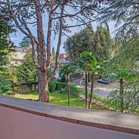 Modern Park Διαμέρισμα Μεράνο