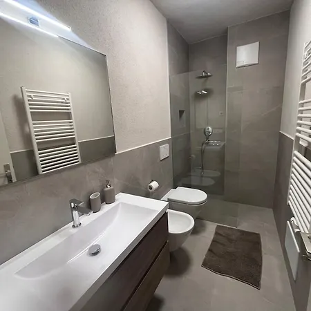 Modern Park Apartment Merano