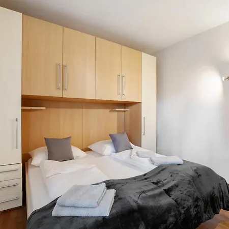 Modern Park Appartement
