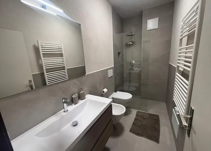 Modern Park Apartment Merano